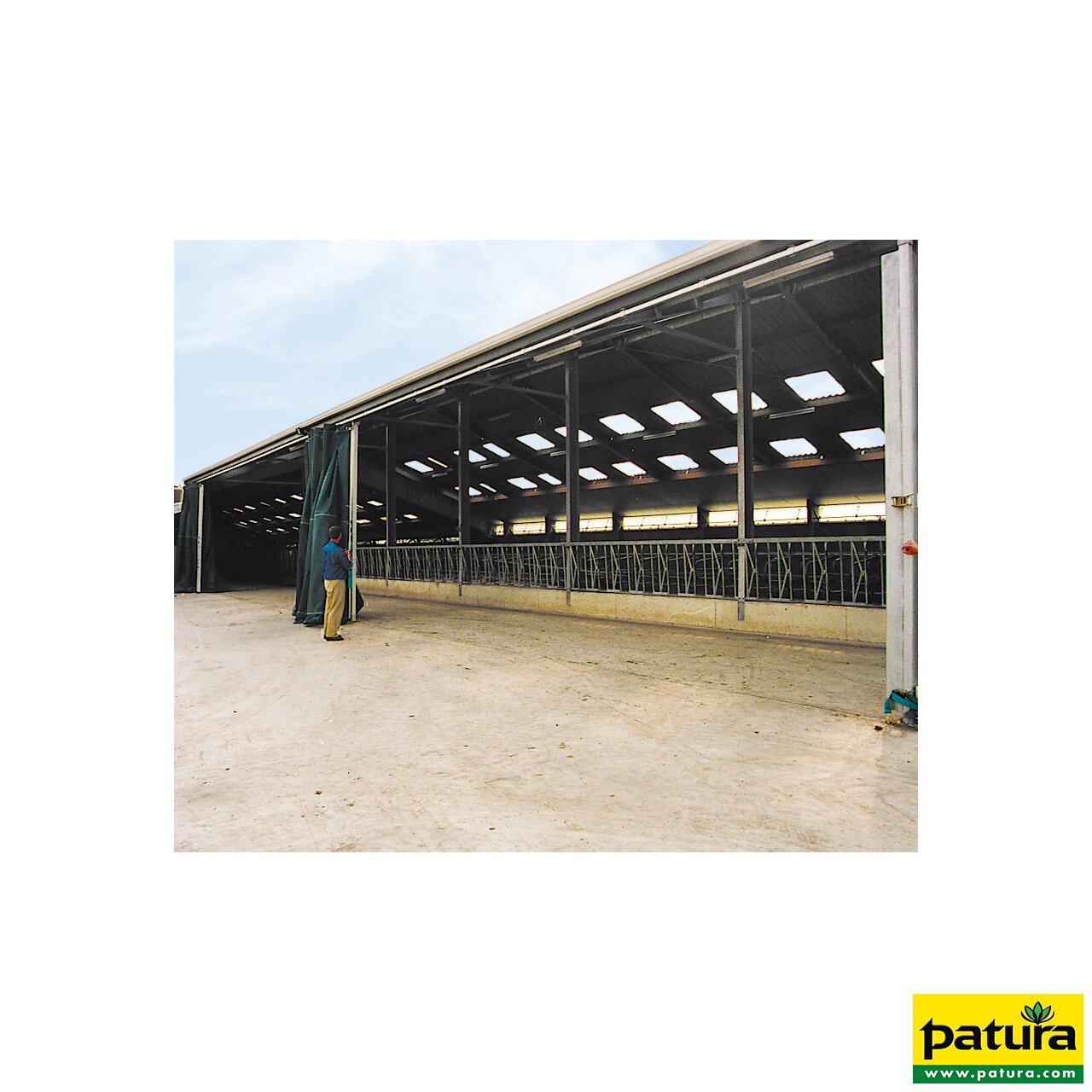 Windschutz-Vorhang Höhe 5,00 m Breite 16,0 m